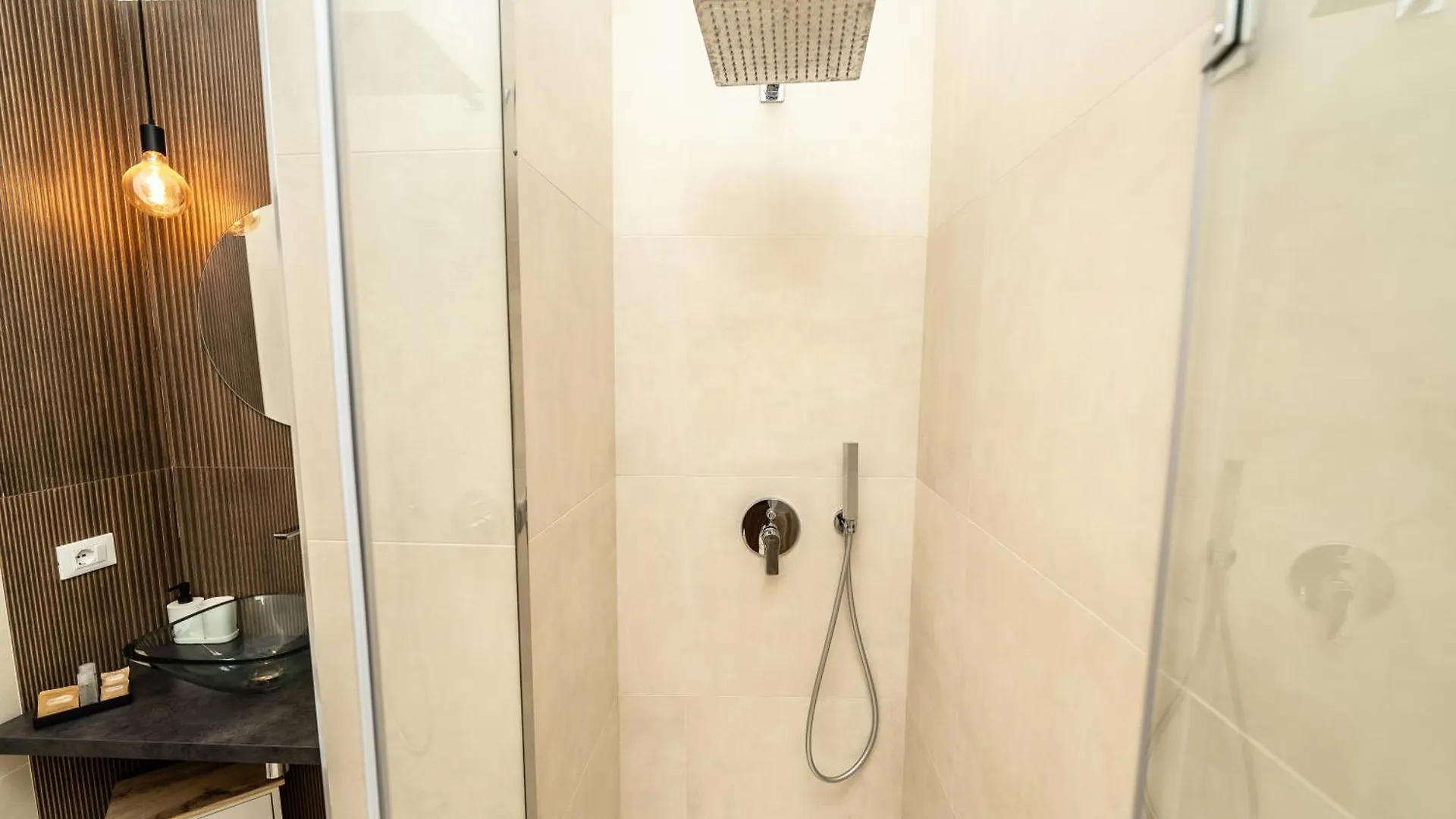Valguarnera Studio Apartments Palermo 0*,  Italia