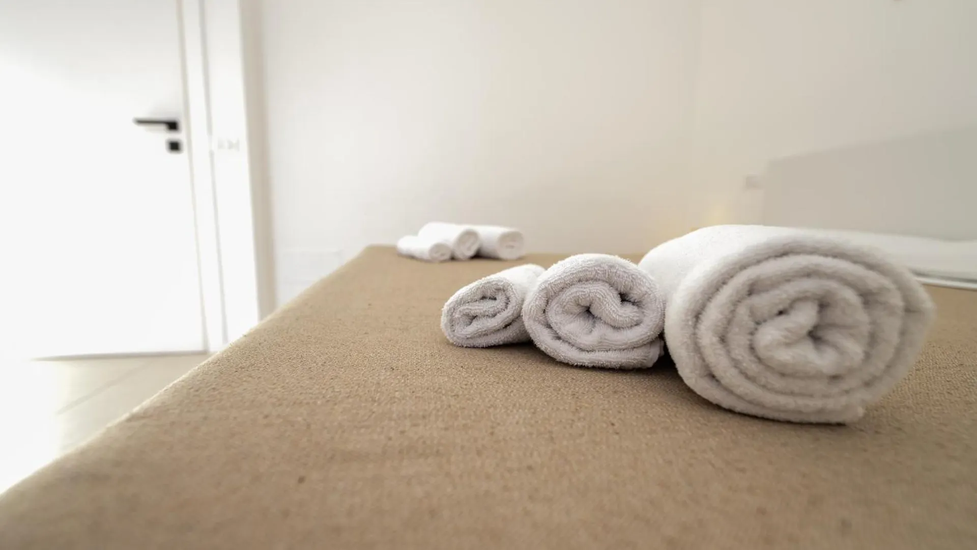 Valguarnera Studio Apartments Palermo 0*,  Italia