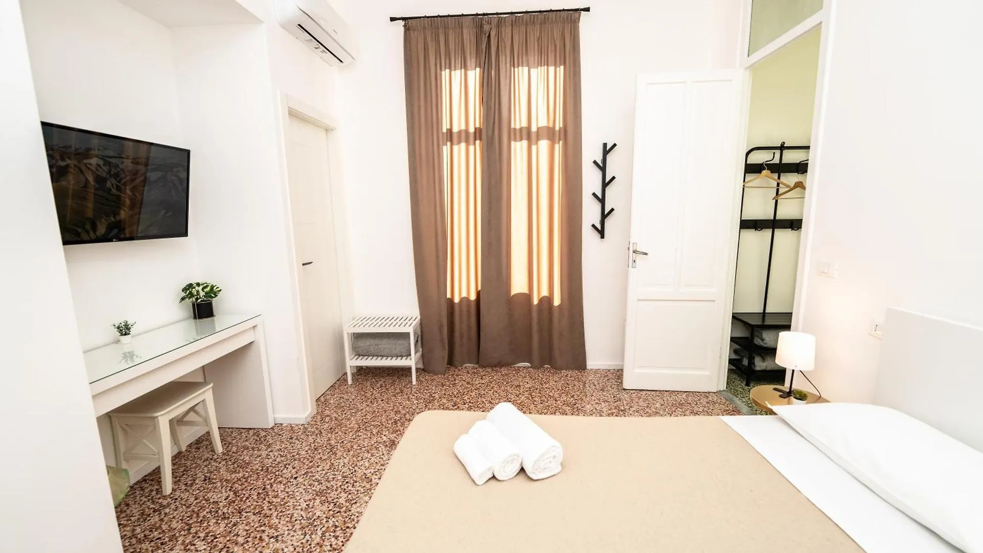 Valguarnera Studio Apartments Palermo
